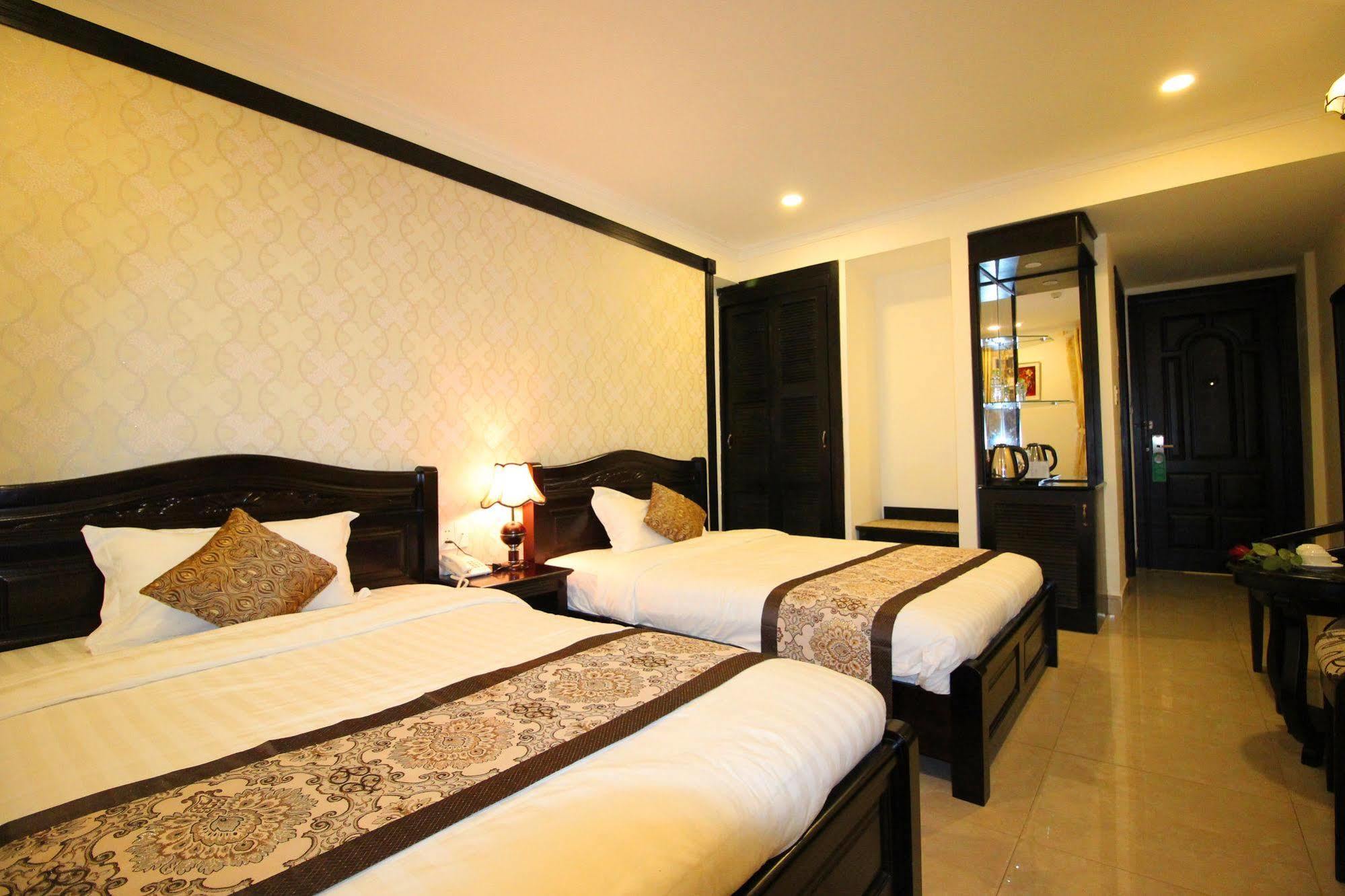 Royal Dalat Hotel Экстерьер фото