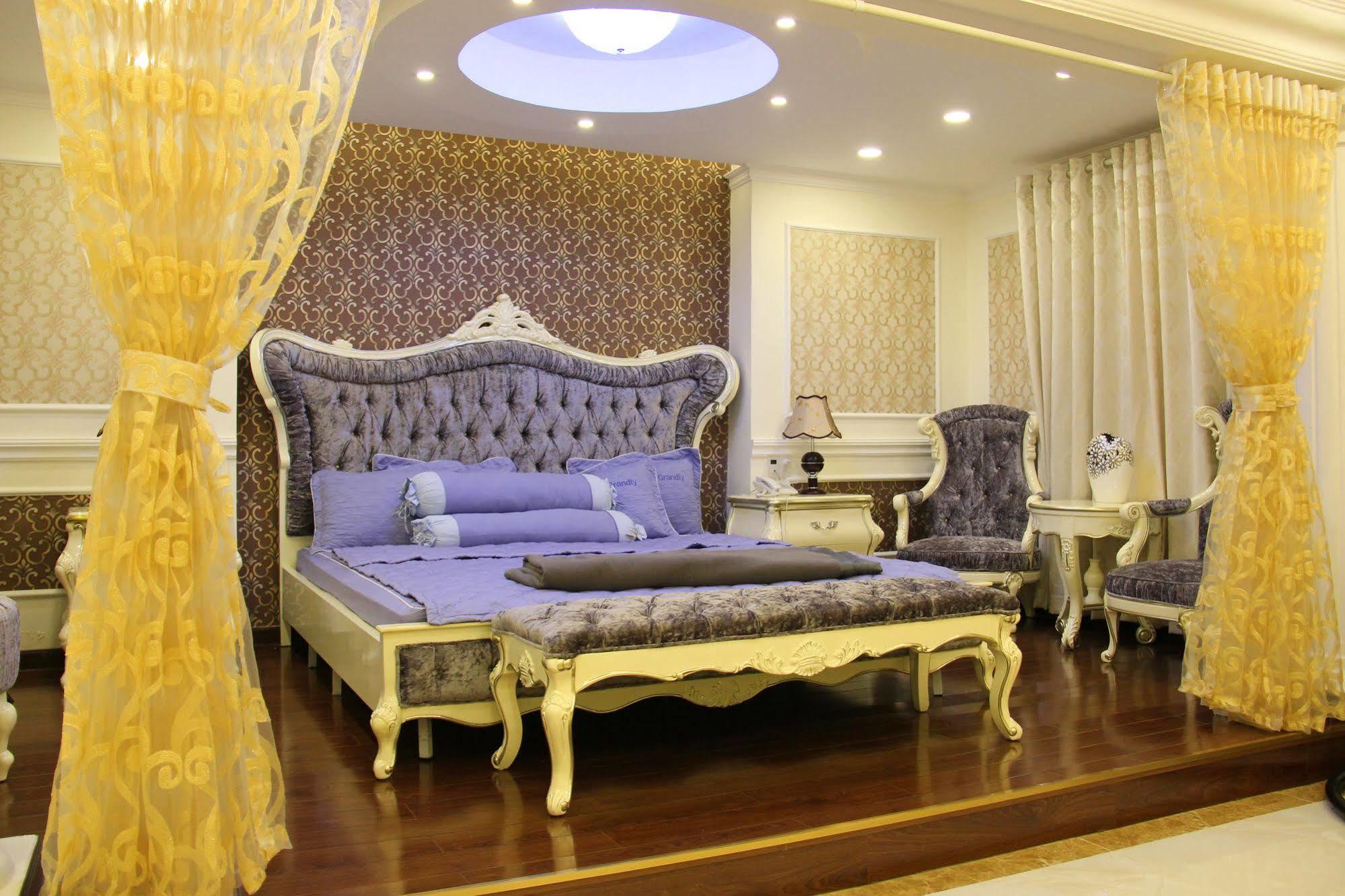 Royal Dalat Hotel Экстерьер фото